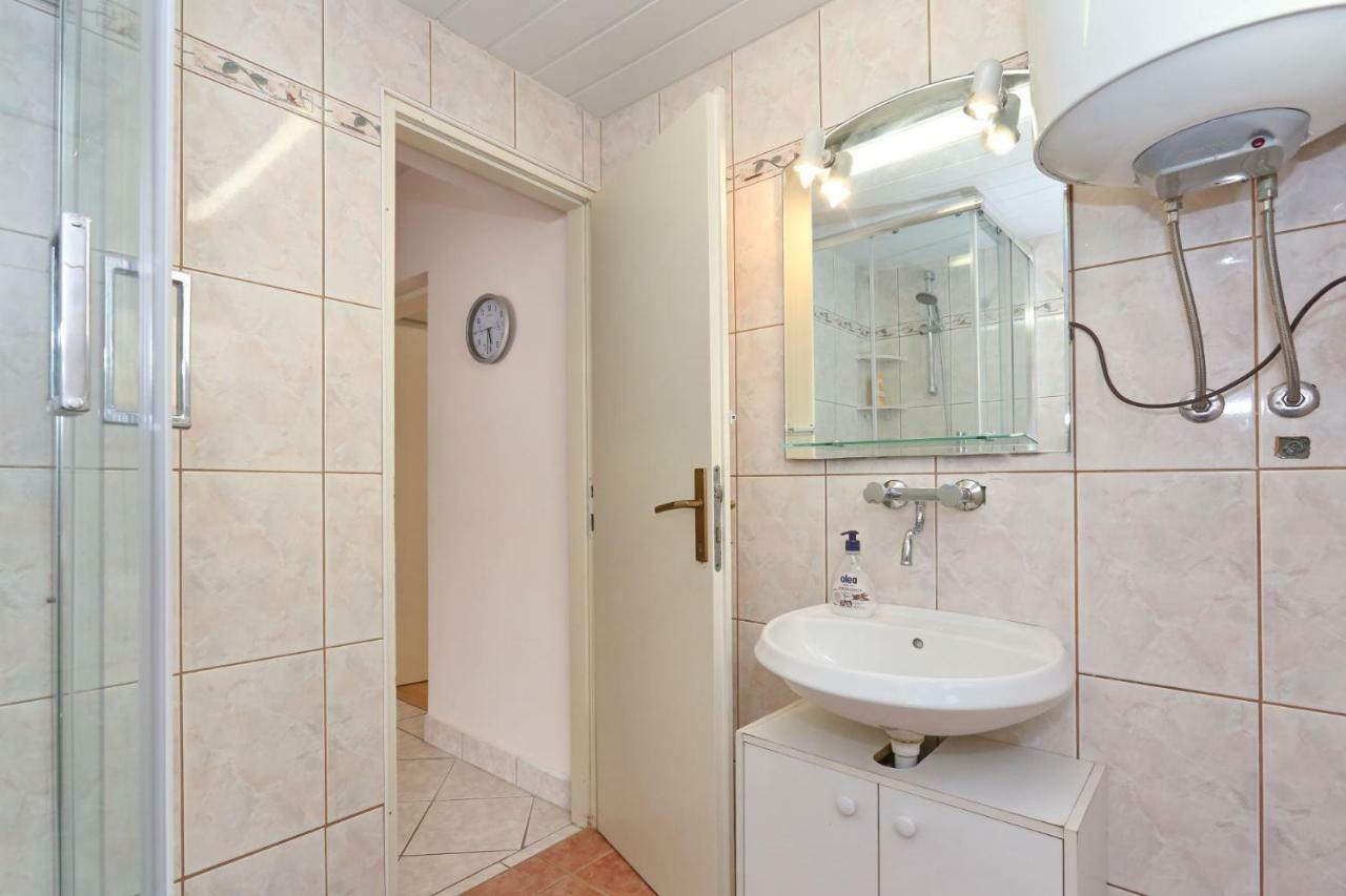 Villa Neyla Vir Eksteriør billede